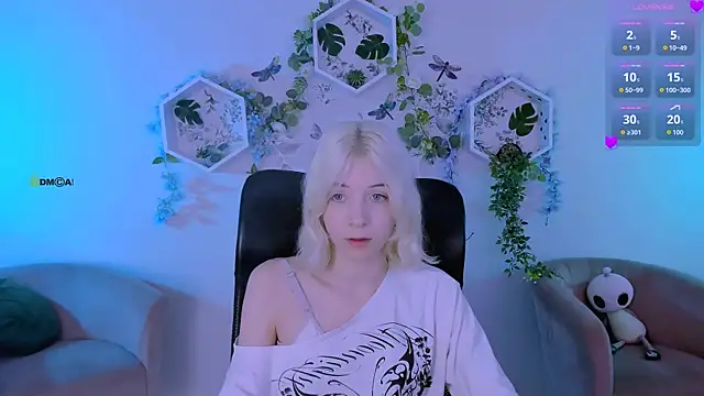 Snapshot of _sabrina_moore chatting on July 28, 8:52 pm sabrina moore online show from July 28, 8:52 pm