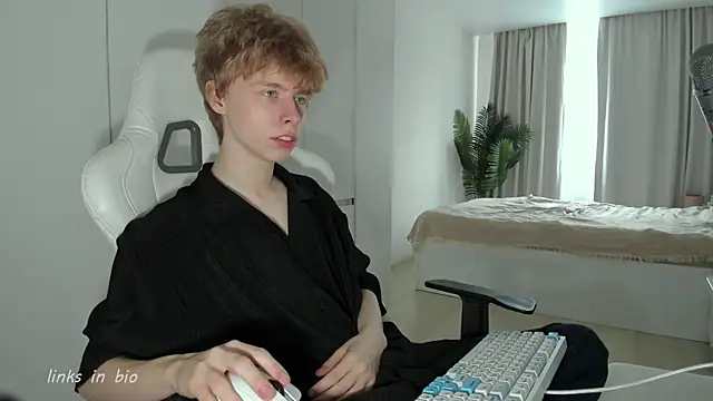 Wawesuc online show from March 21, 7:02 am