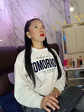Chloe16  online show from July 6, 2:52 am