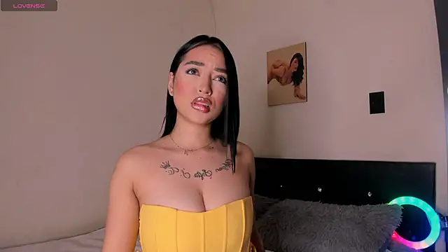 Snapshot of AnthonellaSweet_ chatting on May 16, 3:58 am AnthonellaSweet online show from May 16, 3:58 am