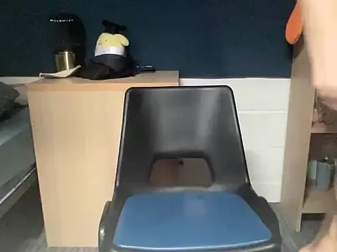 hoppyhops online show from March 8, 2:43 pm