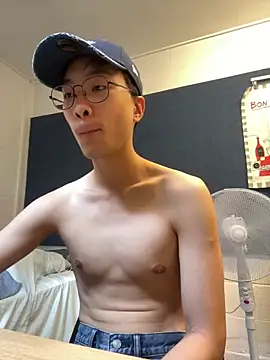 hoppyhops online show from June 1, 3:25 pm