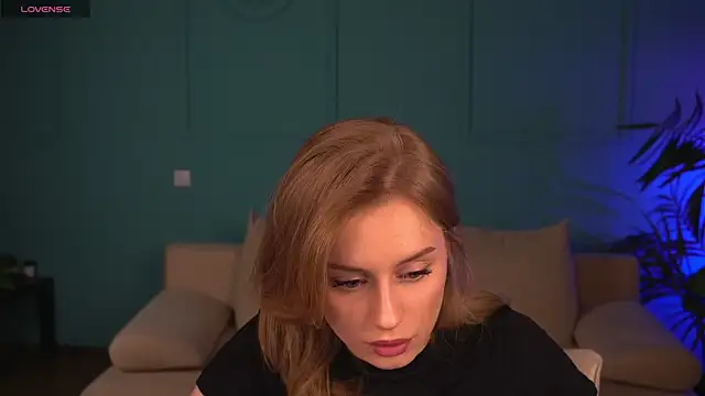 Mickey Milk online show from April 15, 10:33 am