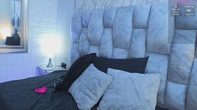 Snapshot of Meganisperfect69 chatting on June 29, 12:16 pm Meganisperfect69 online show from June 29, 12:16 pm