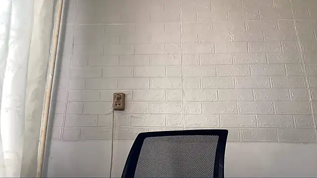 CatherineForbes online show from April 30, 8:42 am