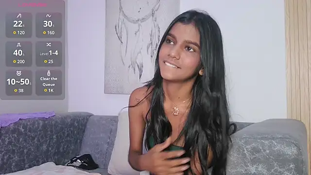 Snapshot of queen_adhara chatting on May 12, 12:57 pm queen adhara online show from May 12, 12:57 pm