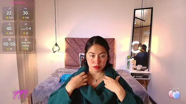 Amanda Fox   online show from March 16, 7:40 pm