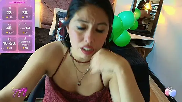 Amanda Fox   online show from March 30, 7:37 pm