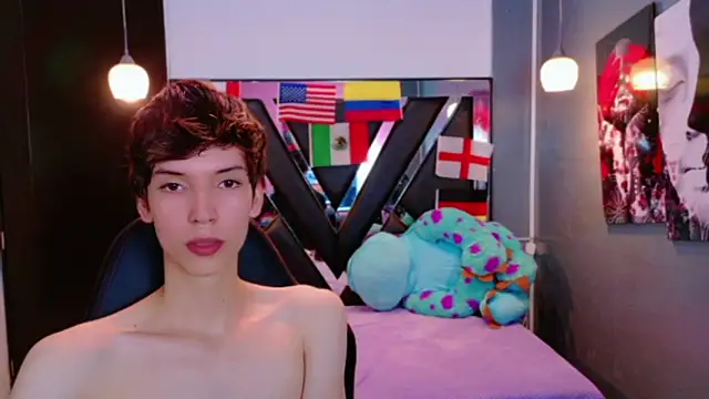 Snapshot of Stefany_PiInk chatting on June 12, 12:48 pm Stefany PiInk online show from June 12, 12:48 pm