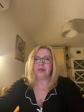 JanieLight53 online show from March 21, 10:02 pm