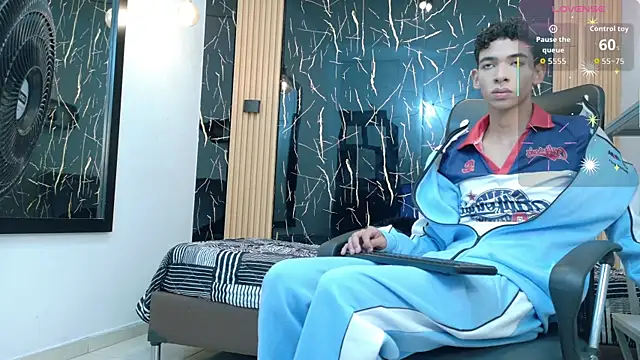 ValeriHot 1 online show from June 7, 2:37 am