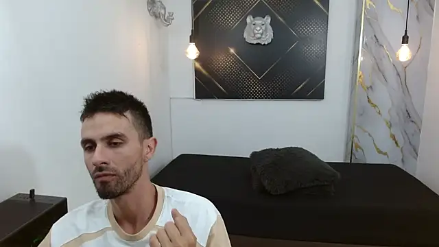 KingOfTemptation online show from March 11, 3:01 am