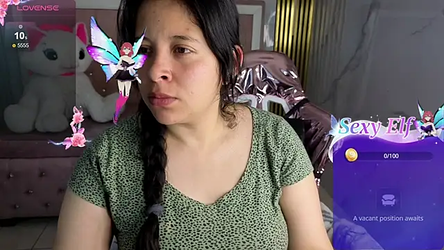 sara tellez s online show from June 5, 3:13 am
