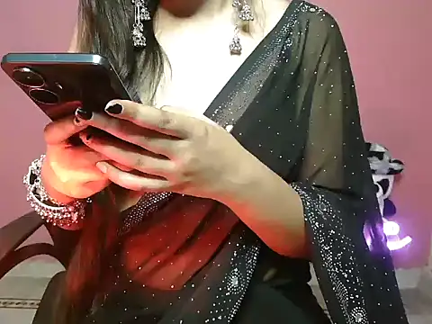 Snapshot of Sonam-kapur1 chatting on July 25, 4:37 pm Sonam-kapur1 online show from July 25, 4:37 pm