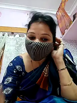 Snapshot of Rani_Mukherjee7676 chatting on April 15, 6:53 am Rani Mukherjee7676 online show from April 15, 6:53 am