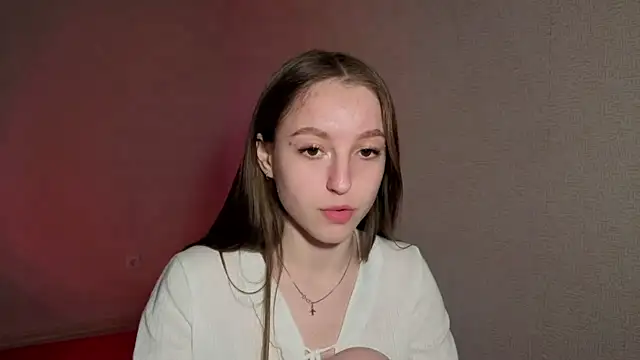 Sweet Pussy Girl online show from April 8, 1:33 pm