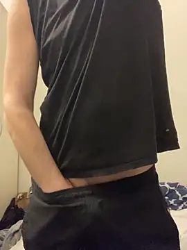 Snapshot of ParisSlut chatting on April 2, 8:17 pm ParisSlut online show from April 2, 8:17 pm