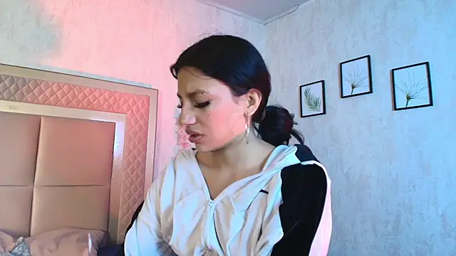 Madii  online show from March 9, 12:09 pm