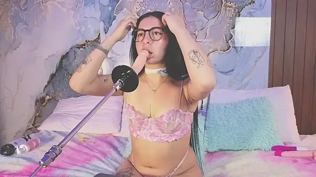 Snapshot of abbycandhy chatting on July 18, 1:26 pm abbycandhy online show from July 18, 1:26 pm