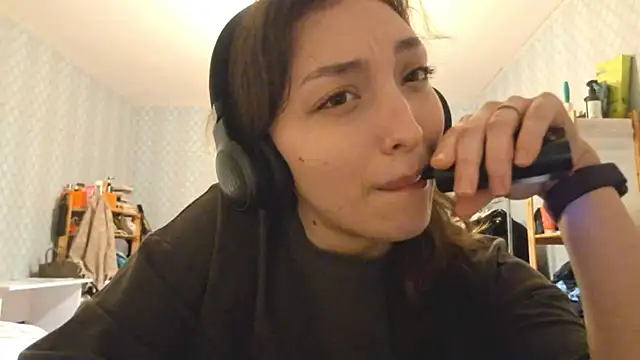 CindyLight online show from March 18, 6:22 pm