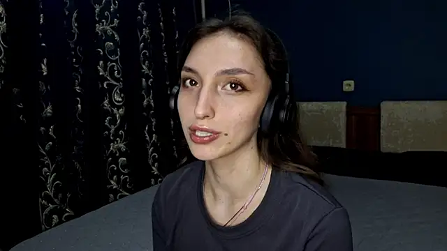 CindyLight online show from May 14, 6:26 pm
