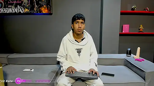 Ender h0tt online show from April 13, 2:44 pm