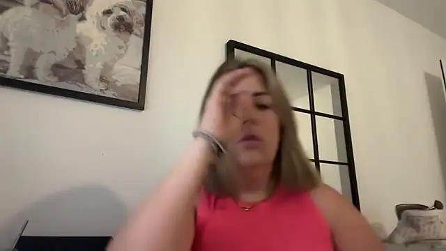 annabellewarick online show from June 3, 7:11 am
