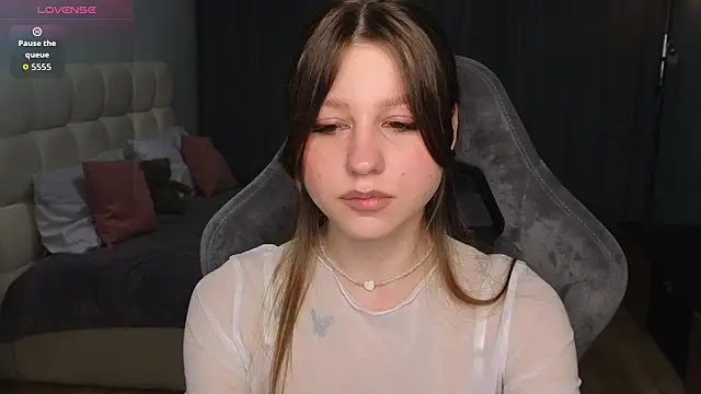 Kristy Bell1 online show from April 22, 10:11 pm