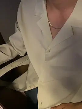 Snapshot of niceguys666 chatting on March 18, 4:10 pm niceguys666 online show from March 18, 4:10 pm