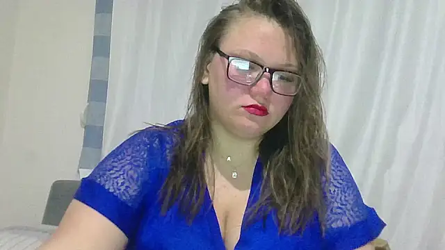 Snapshot of MuseChic_Wild chatting on April 6, 7:26 pm MuseChic Wild online show from April 6, 7:26 pm