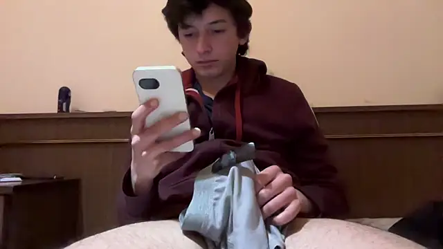 Chiu-zo online show from March 7, 10:40 pm