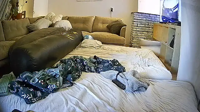 rudy25cm online show from April 4, 4:59 pm