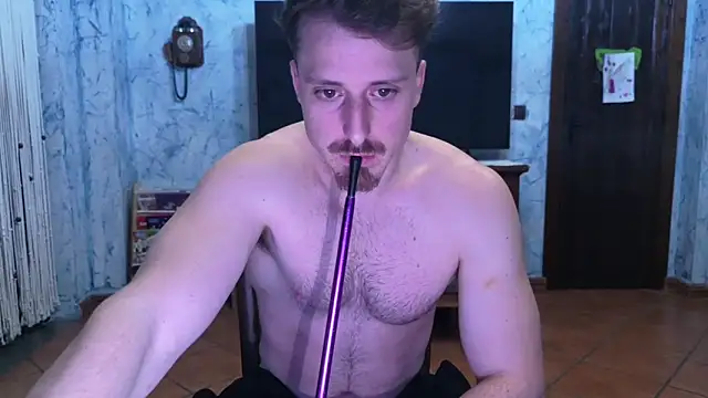 zeusoctavian1 online show from April 7, 2:34 am