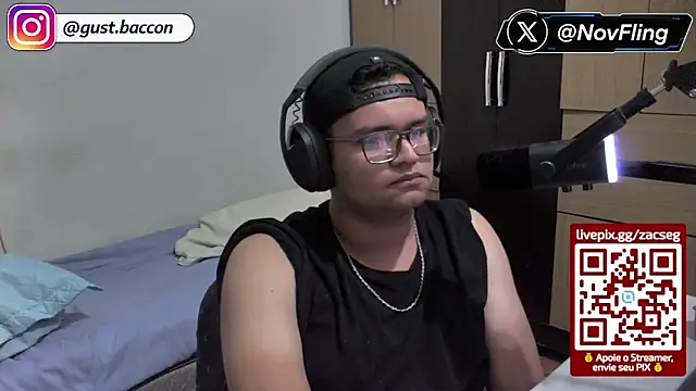 Snapshot of SegZac chatting on August 2, 10:08 pm SegZac online show from August 2, 10:08 pm