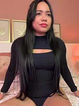 Snapshot of EmmaWuu chatting on March 9, 3:21 am EmmaWuu online show from March 9, 3:21 am