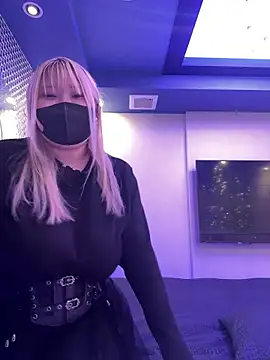 Snapshot of OchanUxxU chatting on April 16, 4:52 pm OchanUxxU online show from April 16, 4:52 pm