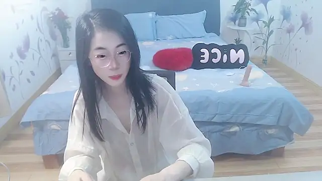 mila-baby-99 online show from April 7, 1:17 am