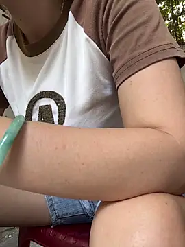 July-lovee online show from April 24, 4:37 am