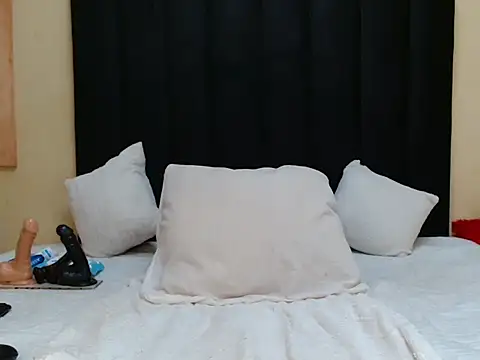Snapshot of TamaraDee4papi chatting on May 28, 9:12 pm TamaraDee4papi online show from May 28, 9:12 pm