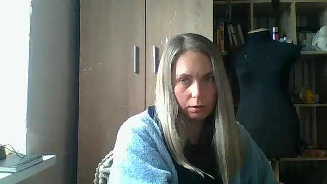 Mollie365 online show from March 20, 10:53 am