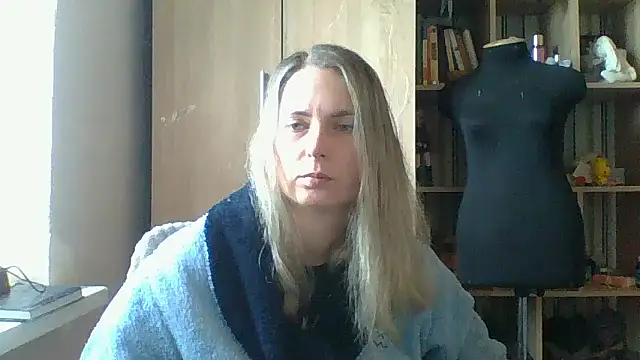 Mollie365 online show from March 22, 10:18 am