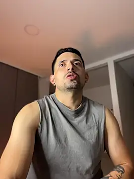 TroyeSavage online show from April 7, 10:48 am