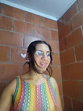 Snapshot of Amanda_x1 chatting on April 29, 7:42 pm Amanda x1 online show from April 29, 7:42 pm