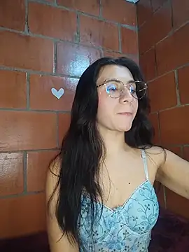 Snapshot of Amanda_x1 chatting on April 30, 8:57 pm Amanda x1 online show from April 30, 8:57 pm