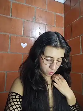 Snapshot of Amanda_x1 chatting on May 28, 7:33 pm Amanda x1 online show from May 28, 7:33 pm