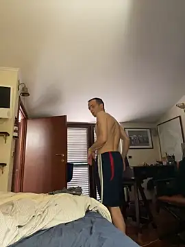 Snapshot of mr_k222 chatting on June 6, 12:21 pm mr k222 online show from June 6, 12:21 pm