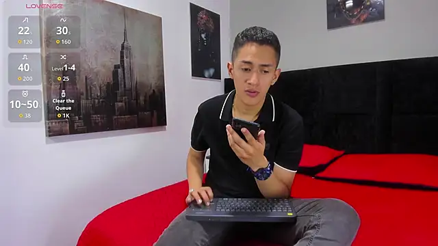 Snapshot of _Alan_Walker_1 chatting on May 9, 3:39 pm Alan Walker 1 online show from May 9, 3:39 pm