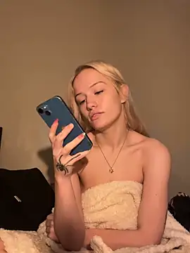 kaci brooke online show from April 12, 7:35 am