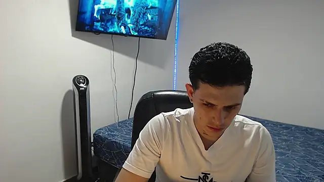 Snapshot of JUAN_CAMILOXXX chatting on March 9, 2:59 am JUAN CAMILOXXX online show from March 9, 2:59 am