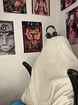 CarolQueen1  online show from April 12, 12:32 pm